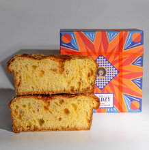 Load image into Gallery viewer, Apricot Panettone
