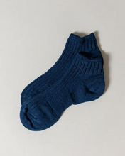 Load image into Gallery viewer, Sasawashi Ribbed Ankle Socks - Navy
