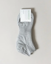 Load image into Gallery viewer, Sasawashi Ribbed Ankle Socks - Grey
