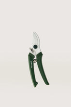 Load image into Gallery viewer, SowVital Gardener&#39;s Secateurs
